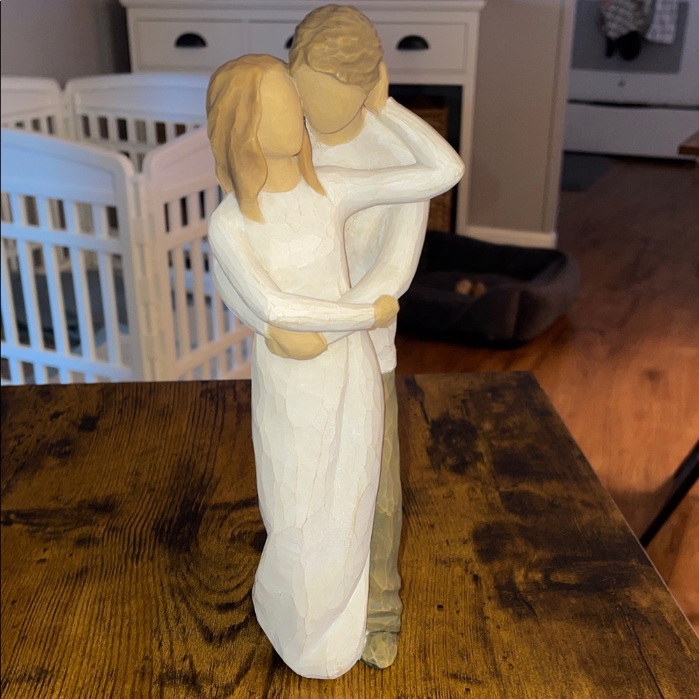 Willow Tree Loving Embrace Sculpture in Cream and Tan
